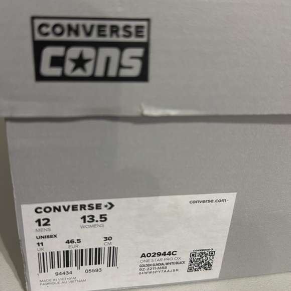 NIB Converse One Star Pro OX
Golden Sundial sneakers size 12 - Picture 8 of 8